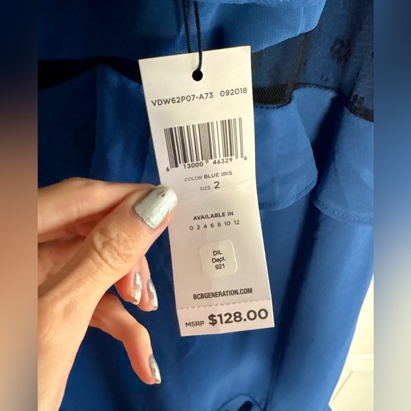 NWT BCBGeneration Lace-Inset Tiered Ruffled Maxi Dress - Size 2 - Picture 7 of 15